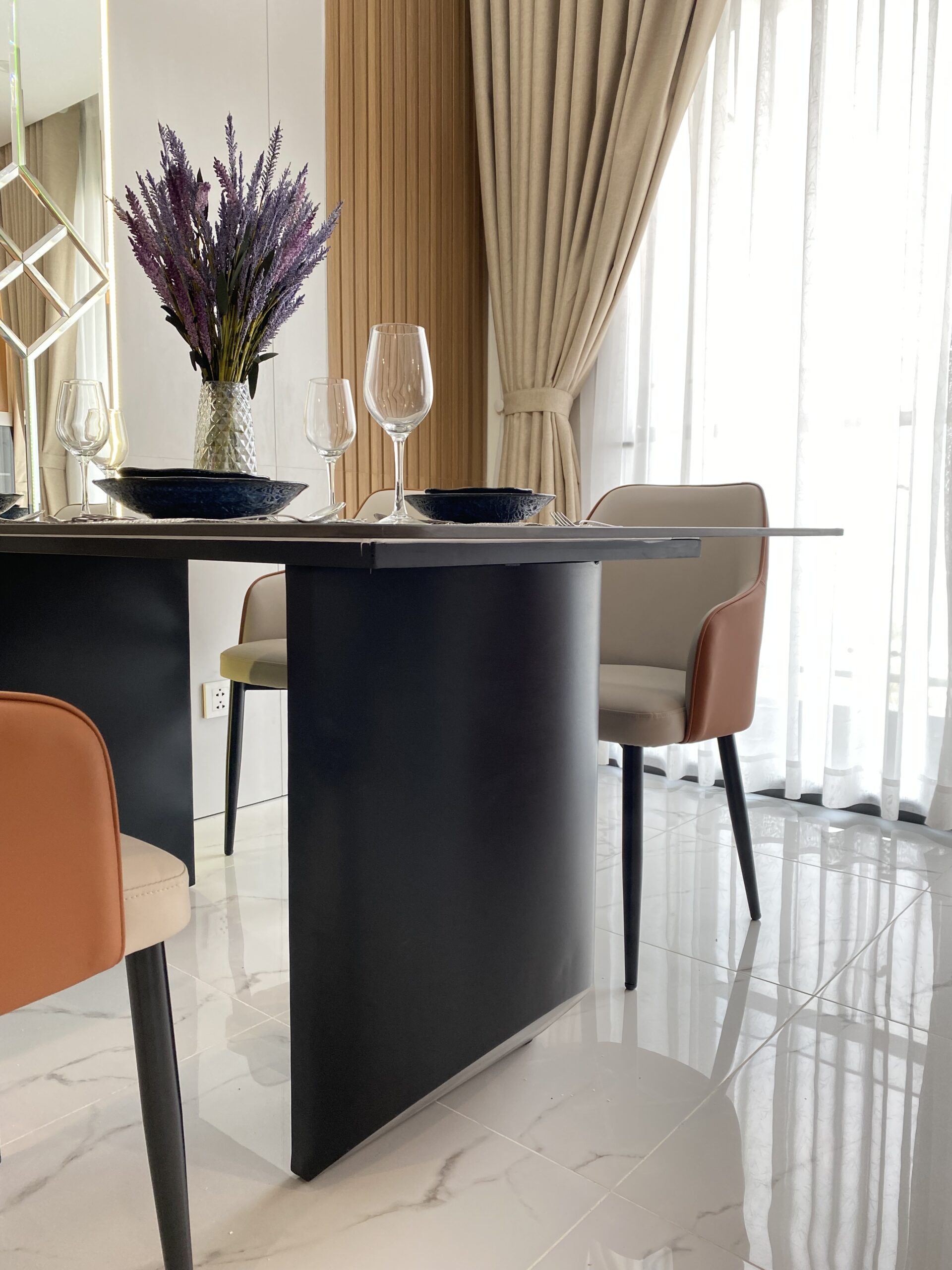 BỘ BÀN ĂN MẶT ĐÁ CERAMIC 1.6M – CHÂN SẮT SƠN TĨNH ĐIỆN BỘ BÀN ĂN MẶT ĐÁ CERAMIC 1.6M – CHÂN SẮT SƠN TĨNH ĐIỆN