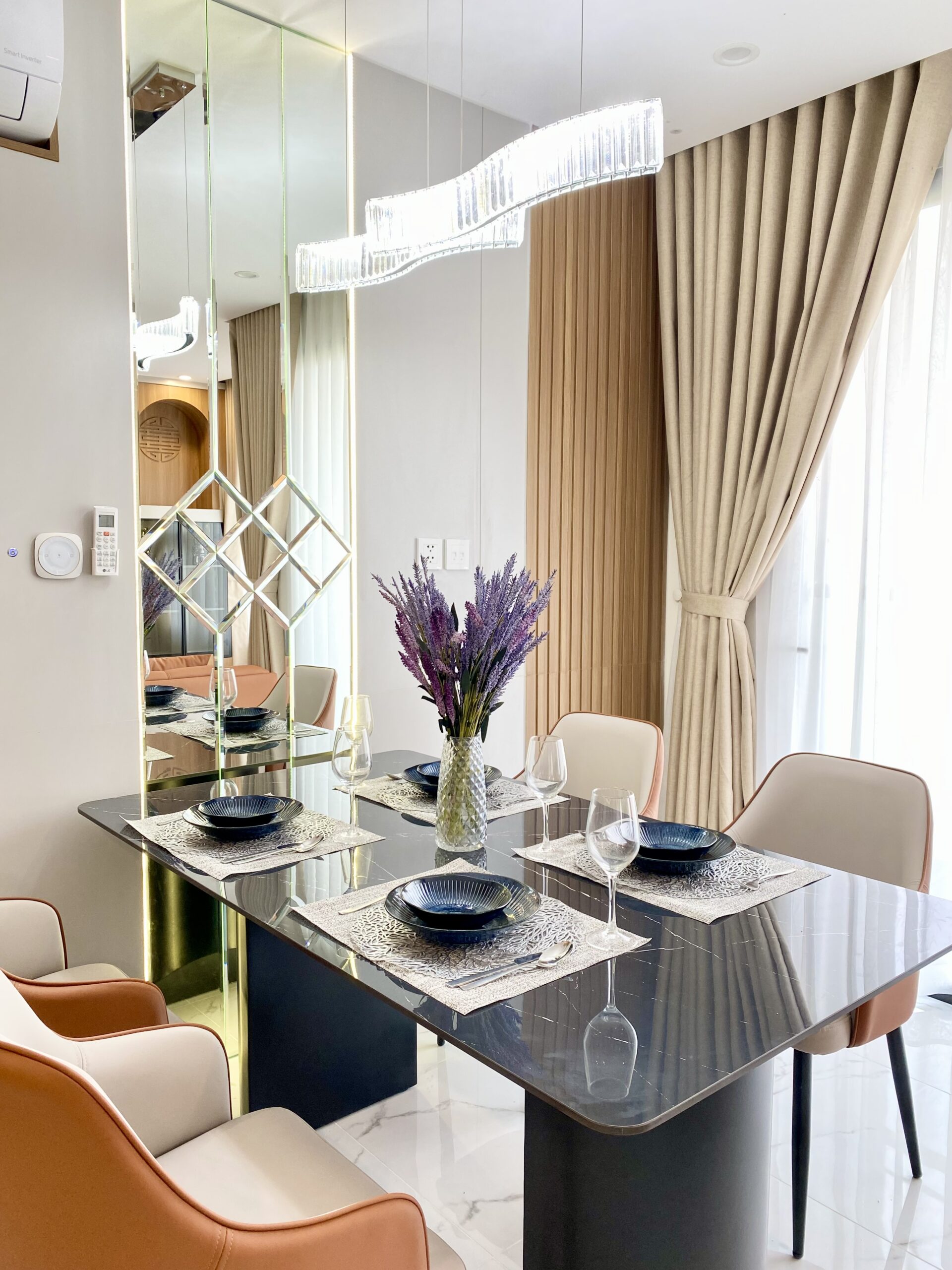 BỘ BÀN ĂN MẶT ĐÁ CERAMIC 1.6M – CHÂN SẮT SƠN TĨNH ĐIỆN BỘ BÀN ĂN MẶT ĐÁ CERAMIC 1.6M – CHÂN SẮT SƠN TĨNH ĐIỆN