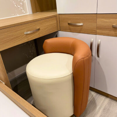 GHẾ ĐÔN BÀN TRANG ĐIỂM DA CAO CẤP