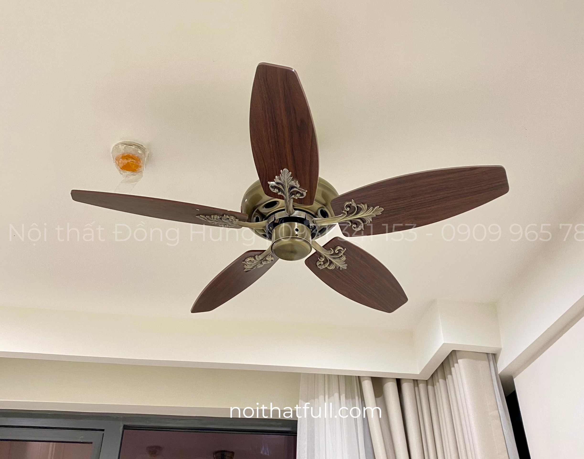 Quạt trần cánh gỗ cổ điển | DH-QT003 Quạt trần cánh gỗ cổ điển | DH-QT003