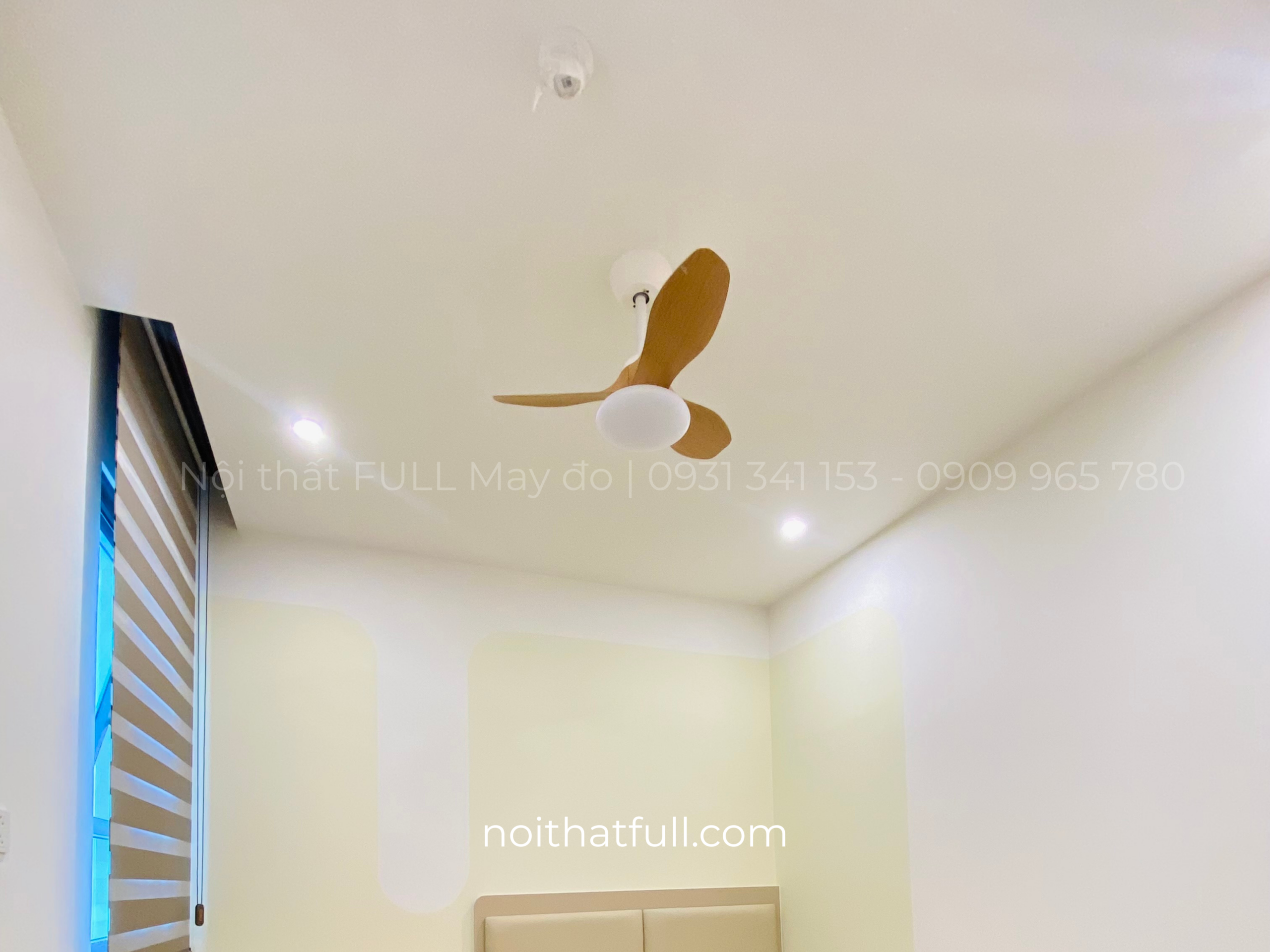 Quạt cánh mini có đèn led 3 màu | DH-QT002 Quạt cánh mini có đèn led 3 màu | DH-QT002