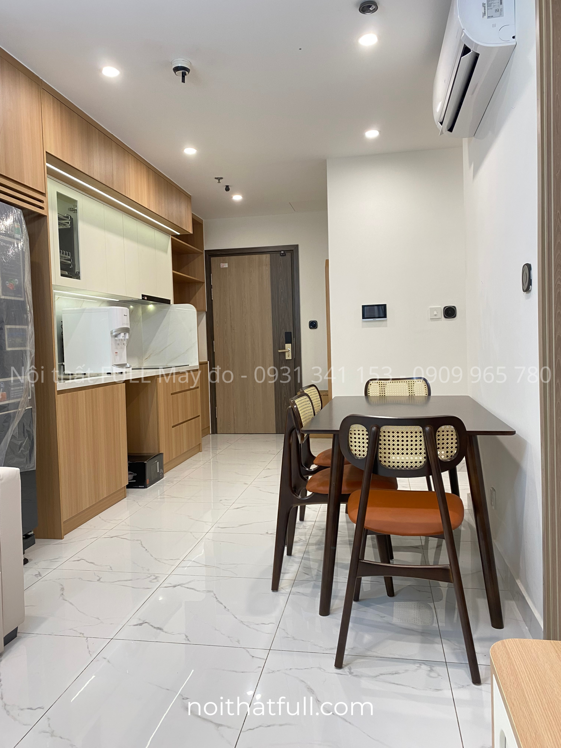 Bộ bàn ghế ăn gỗ cao su | DH-CS001 Bộ bàn ghế ăn gỗ cao su | DH-CS001